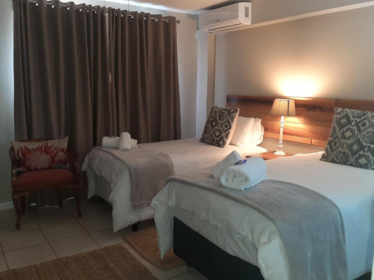 St George'S Guest House ツァニーン エクステリア 写真