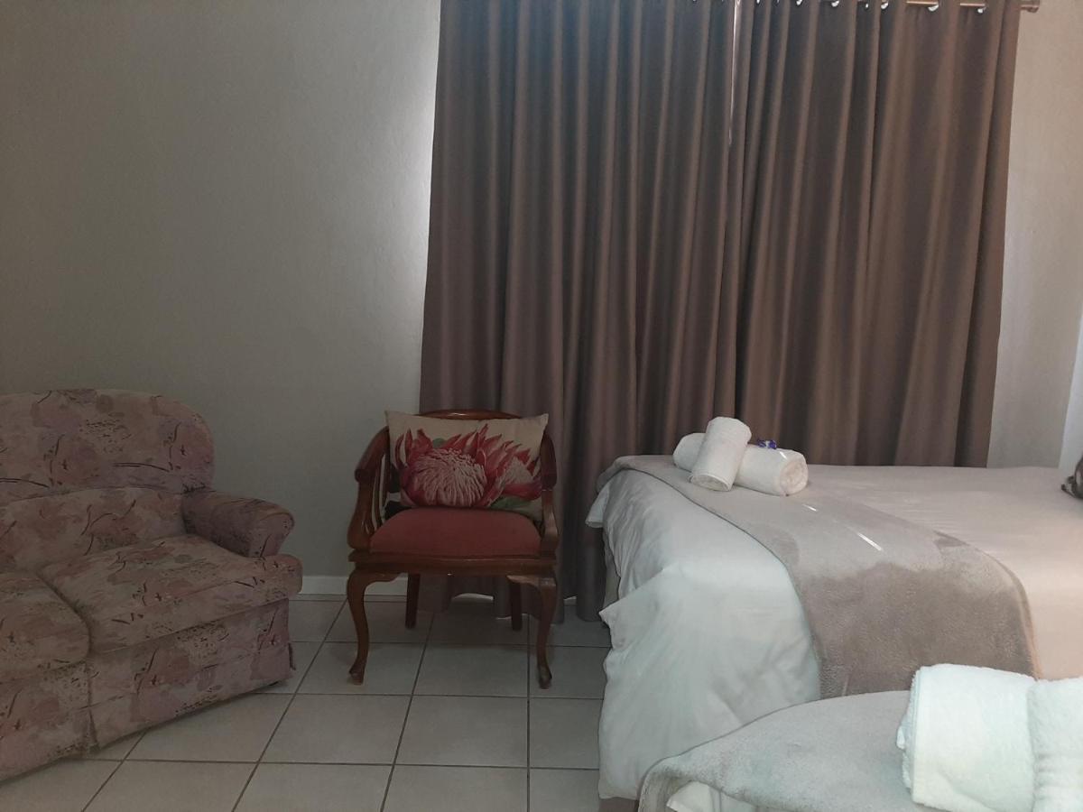 St George'S Guest House ツァニーン エクステリア 写真